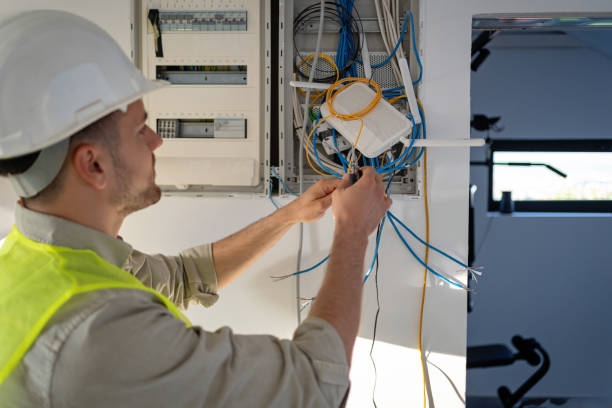 Best Electrical Contractors for Businesses  in Madisonville, LA